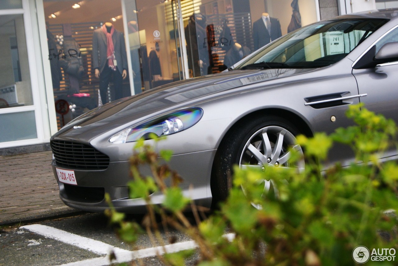 Aston Martin DB9