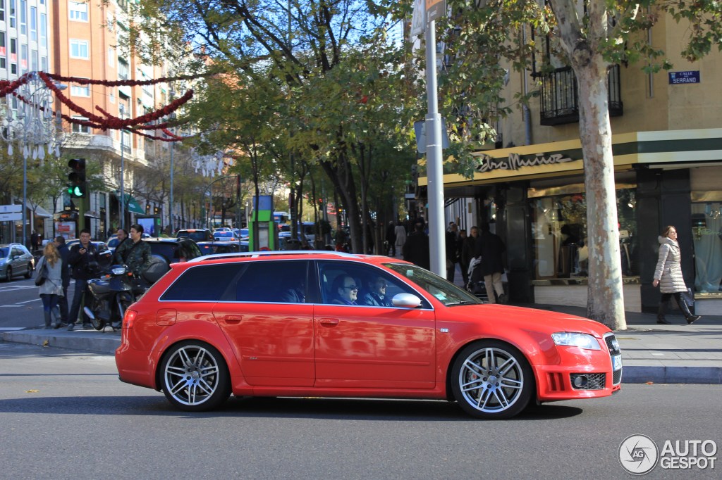 Audi RS4 Avant B7