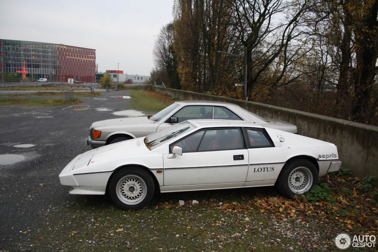 Lotus Esprit S3