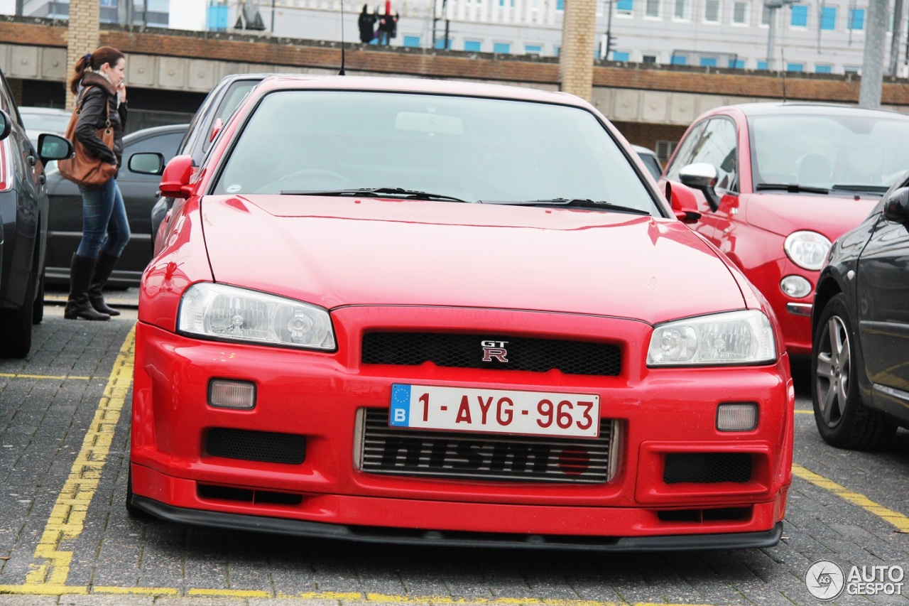 Nissan Skyline R34 GT-R