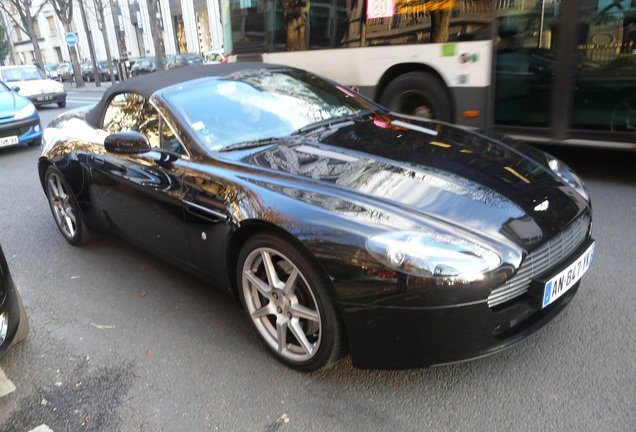 Aston Martin V8 Vantage Roadster