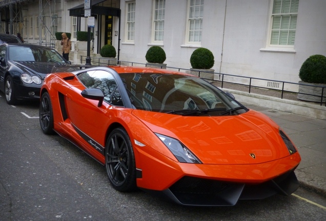 Lamborghini Gallardo LP570-4 Superleggera Edizione Tecnica