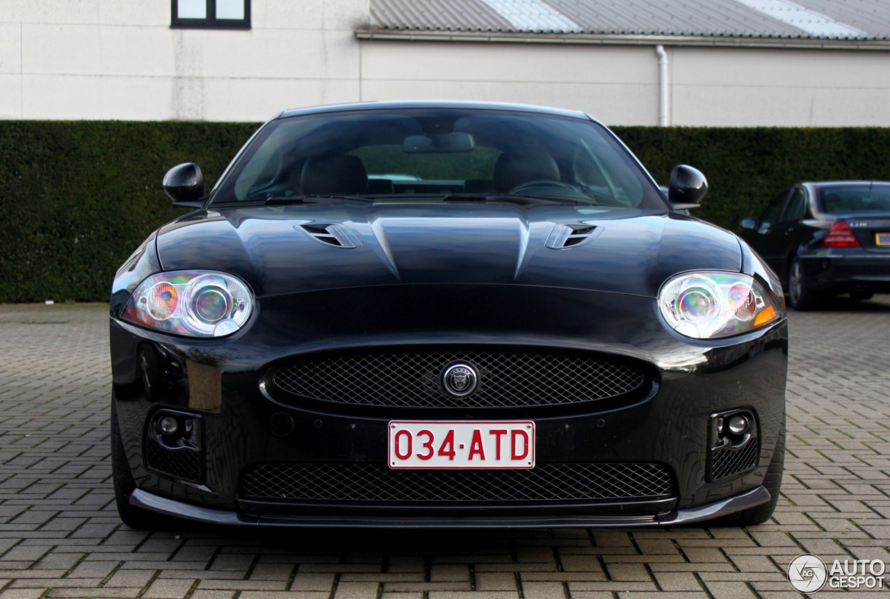 Jaguar XKR-S