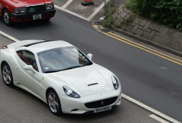 Ferrari California