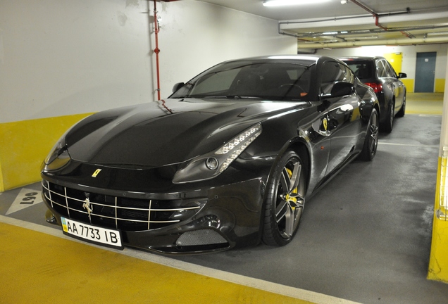 Ferrari FF