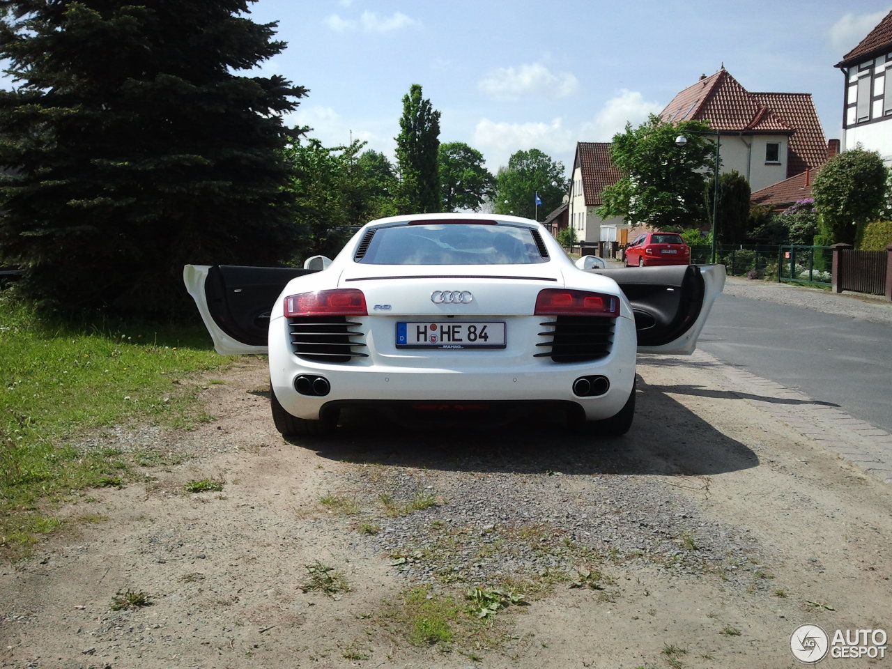 Audi R8