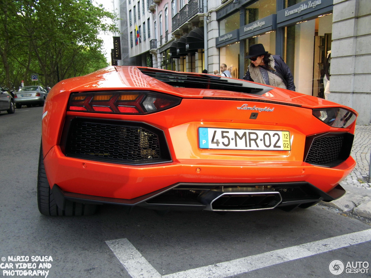 Lamborghini Aventador LP700-4