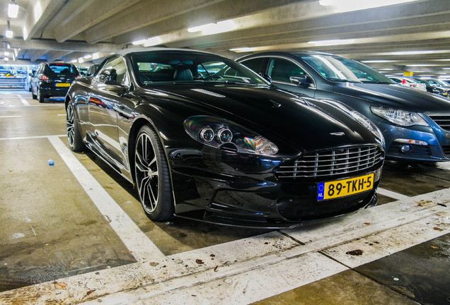 Aston Martin DBS Volante