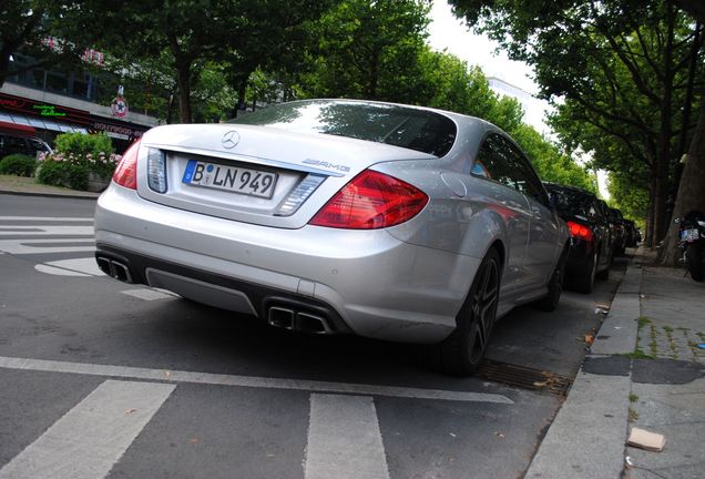 Mercedes-Benz CL 63 AMG C216 2011