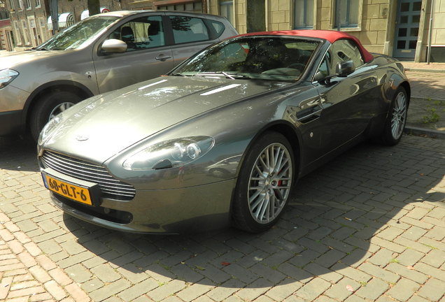 Aston Martin V8 Vantage Roadster