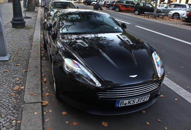 Aston Martin Virage 2011