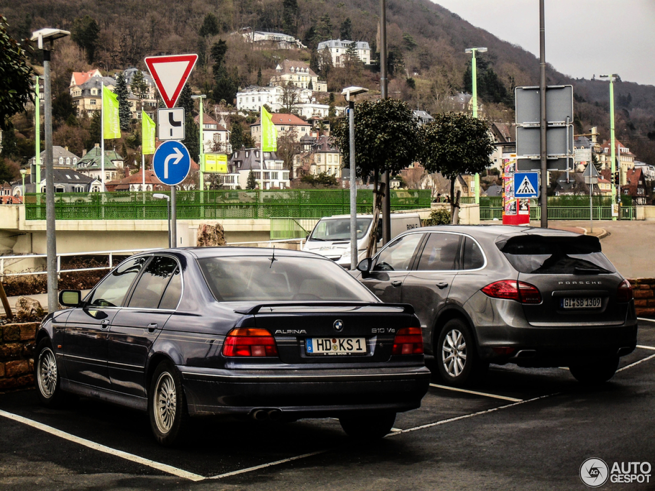 Alpina B10 V8