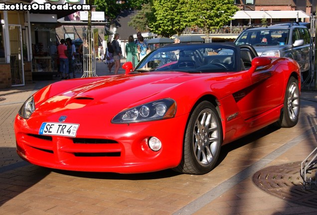 Dodge Viper SRT-10 Roadster 2003