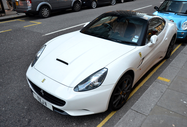 Ferrari California