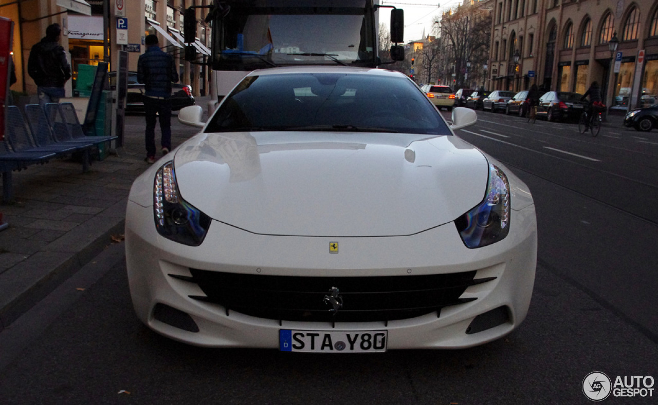 Ferrari FF