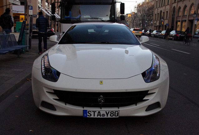 Ferrari FF