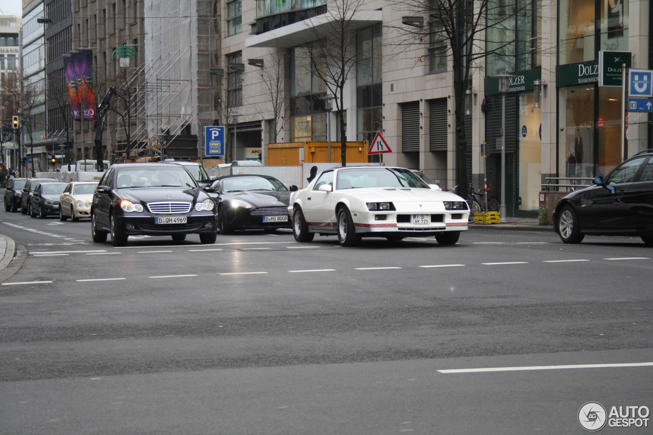 Aston Martin DB9 Volante 2010