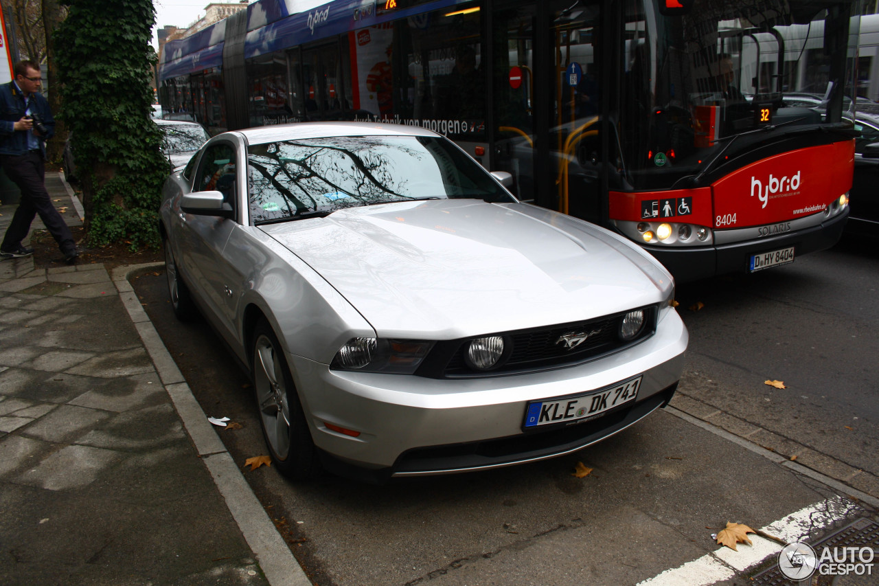 Ford Mustang GT 2011