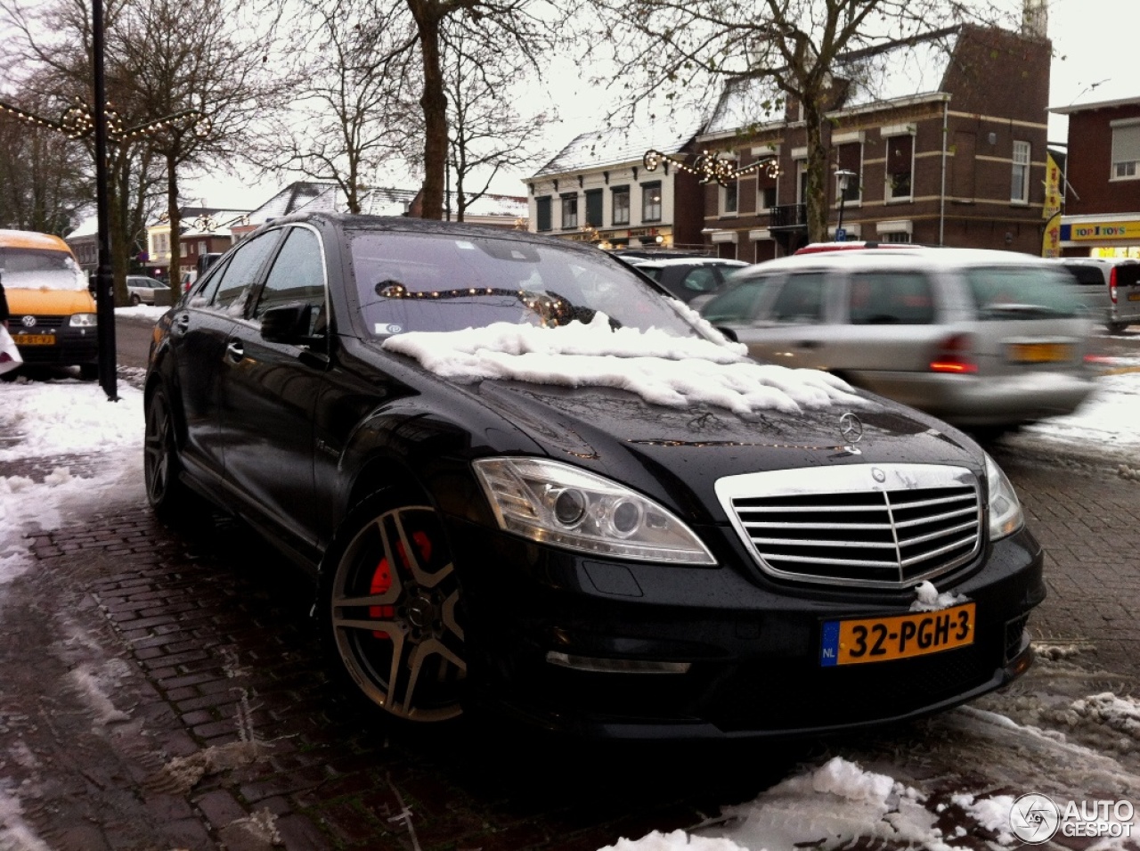 Mercedes-Benz S 63 AMG W221 2011