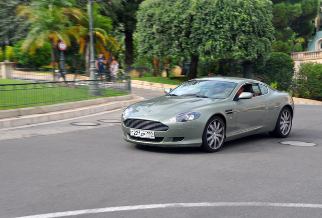 Aston Martin DB9