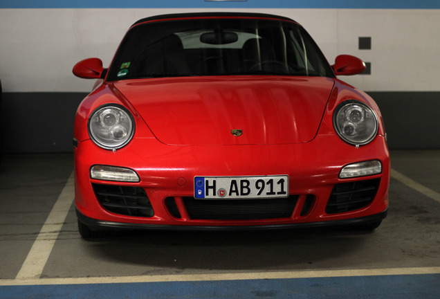 Porsche 997 Carrera 4 GTS Cabriolet