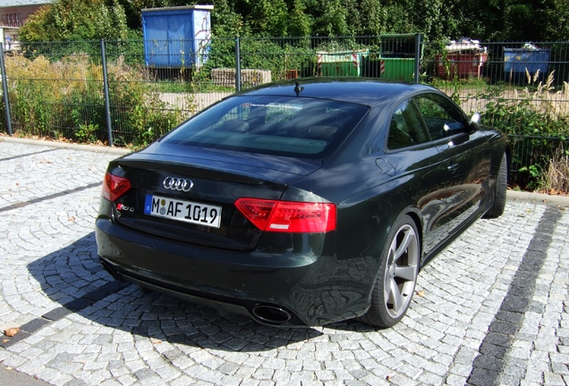 Audi RS5 B8 2012