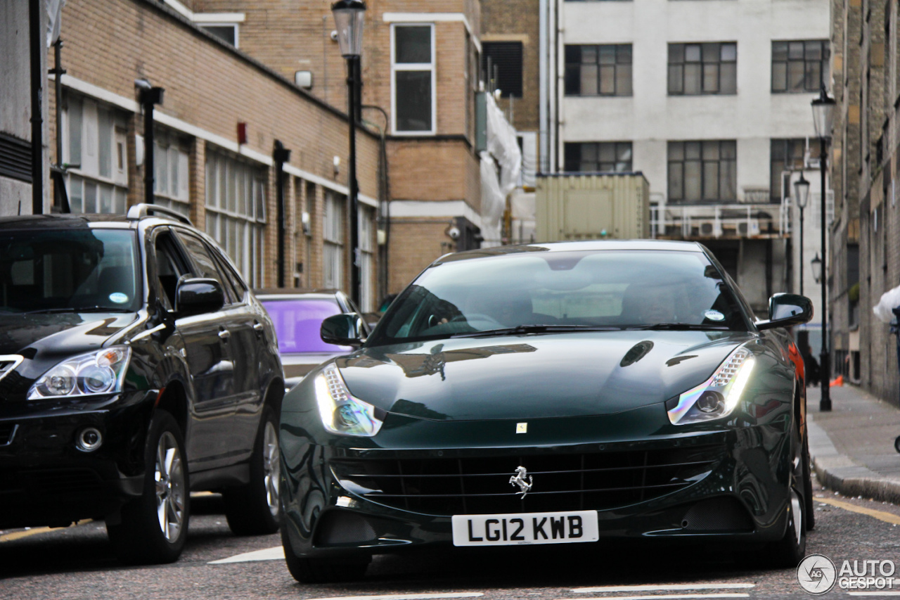 Ferrari FF