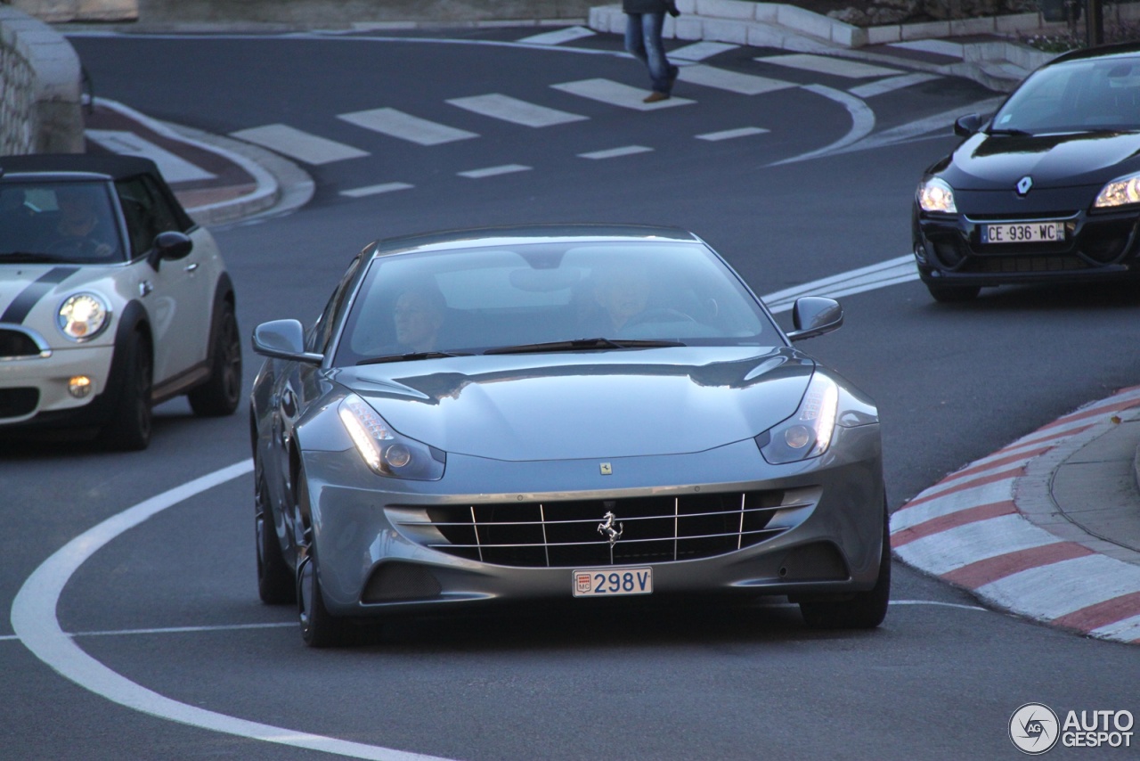 Ferrari FF