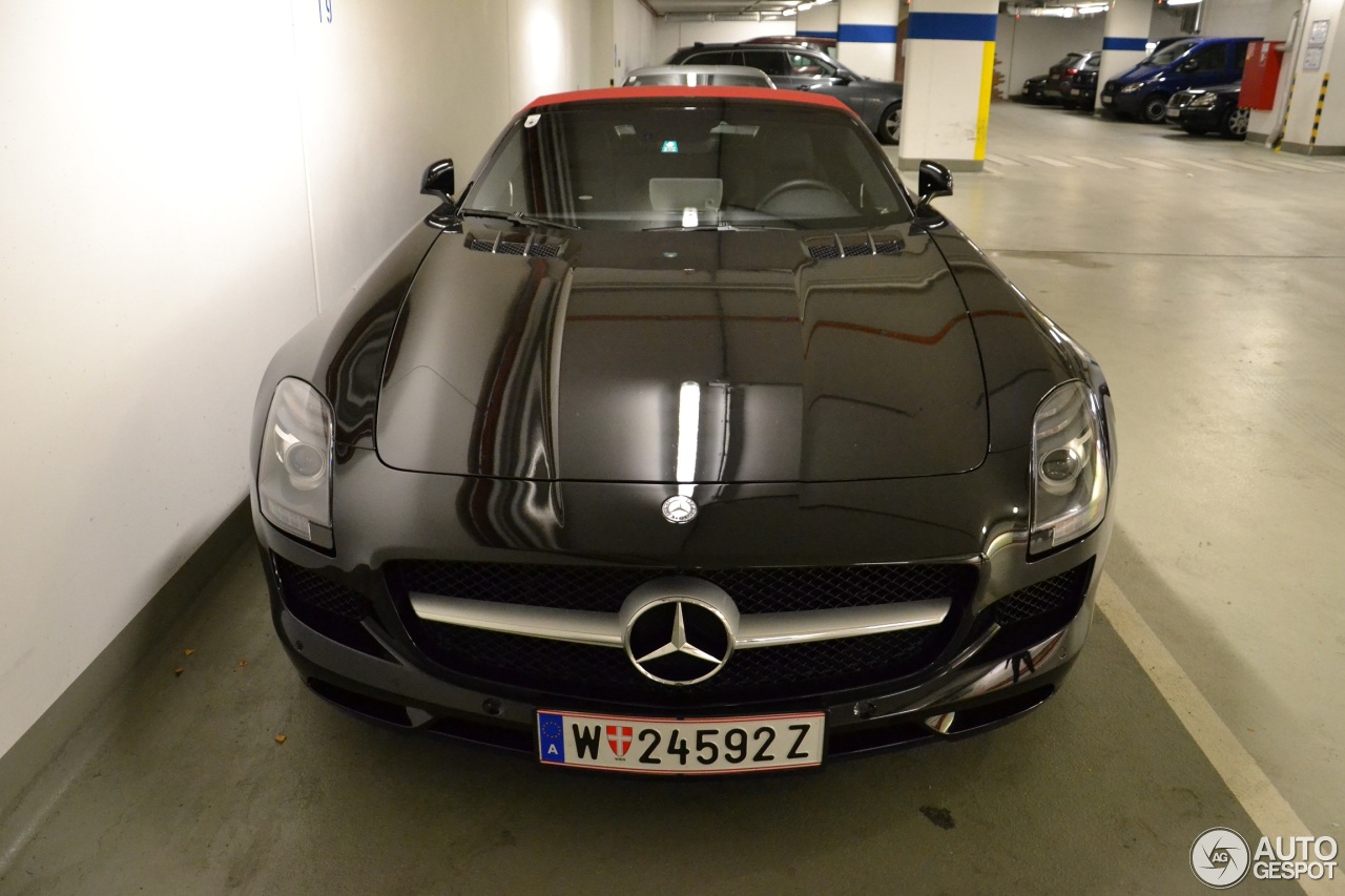 Mercedes-Benz SLS AMG Roadster