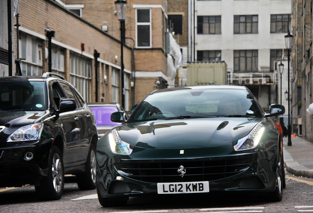 Ferrari FF