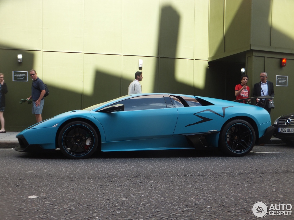 Lamborghini Murciélago LP670-4 SuperVeloce