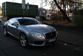 Bentley Continental GT V8