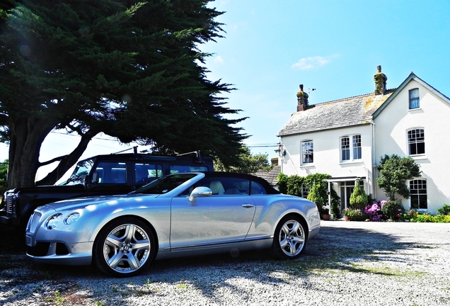 Bentley Continental GTC 2012