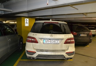 Mercedes-Benz ML 63 AMG W166