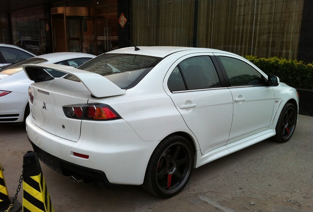 Mitsubishi Lancer Evolution X