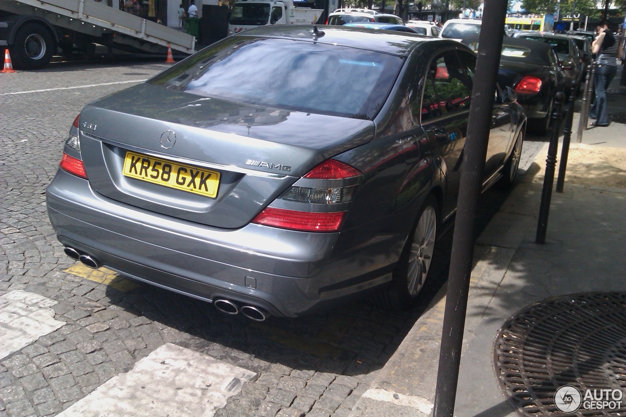 Mercedes-Benz S 63 AMG W221