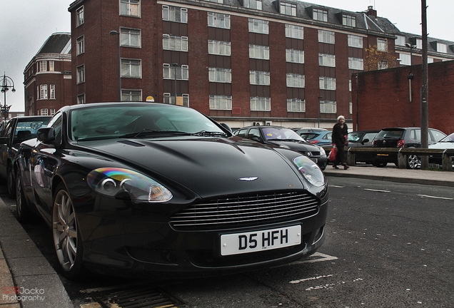 Aston Martin DB9