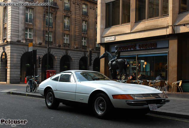 Ferrari 365 GTB/4 Daytona