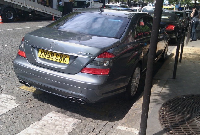 Mercedes-Benz S 63 AMG W221