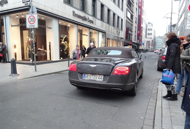 Bentley Continental GTC 2012