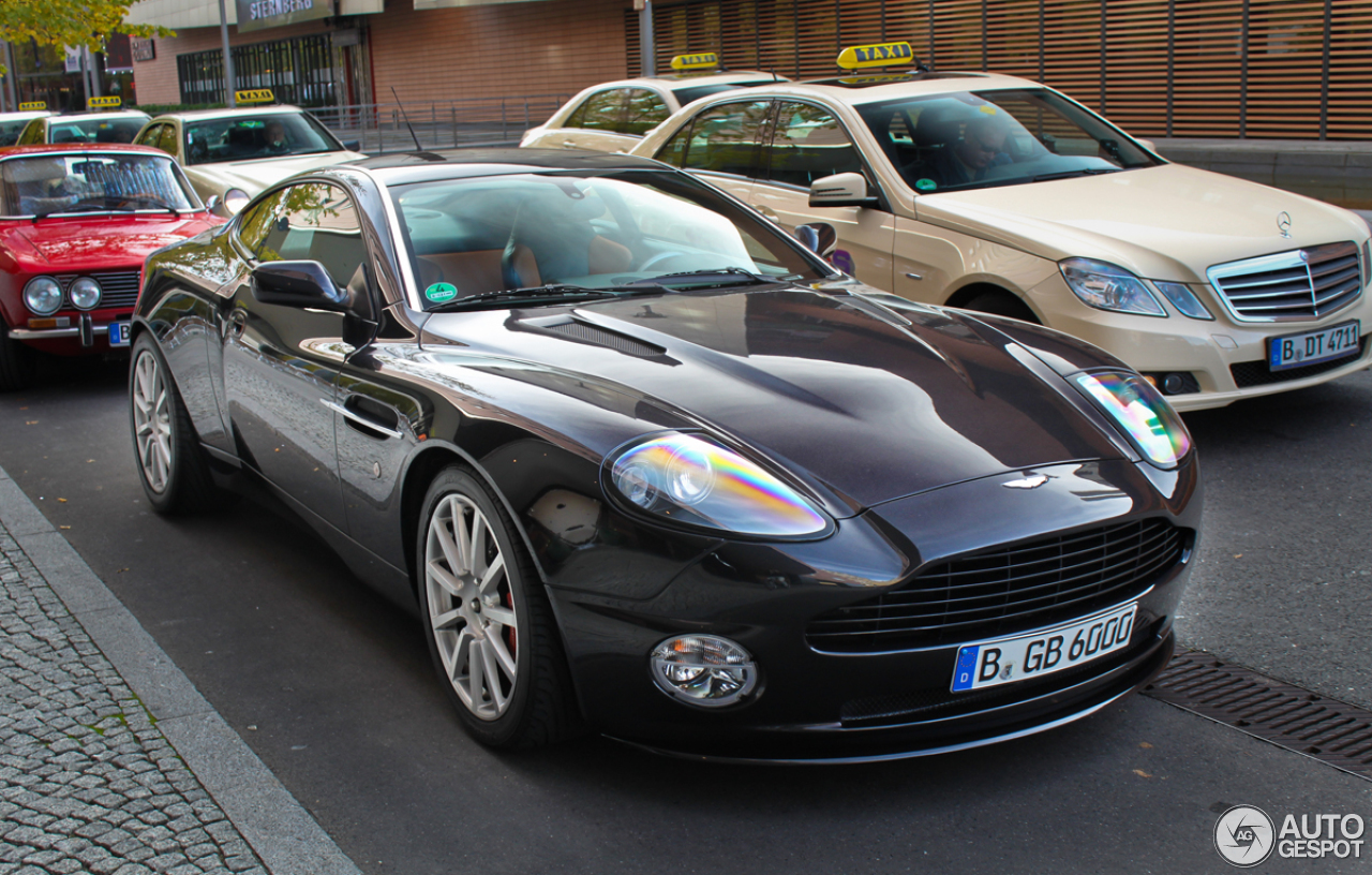 Aston Martin Vanquish S