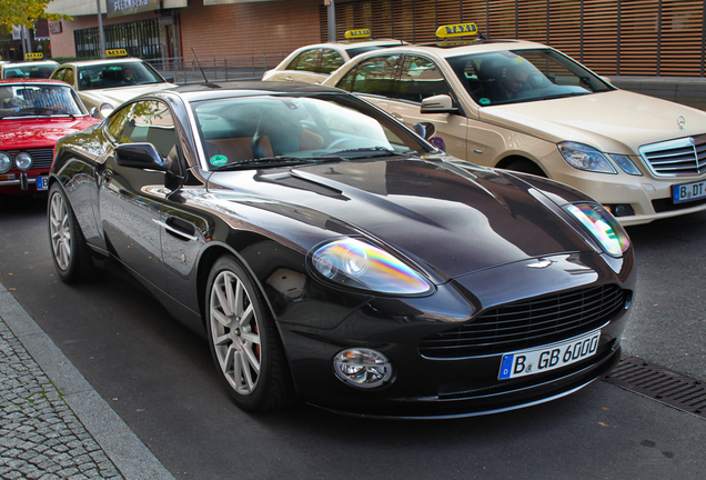 Aston Martin Vanquish S