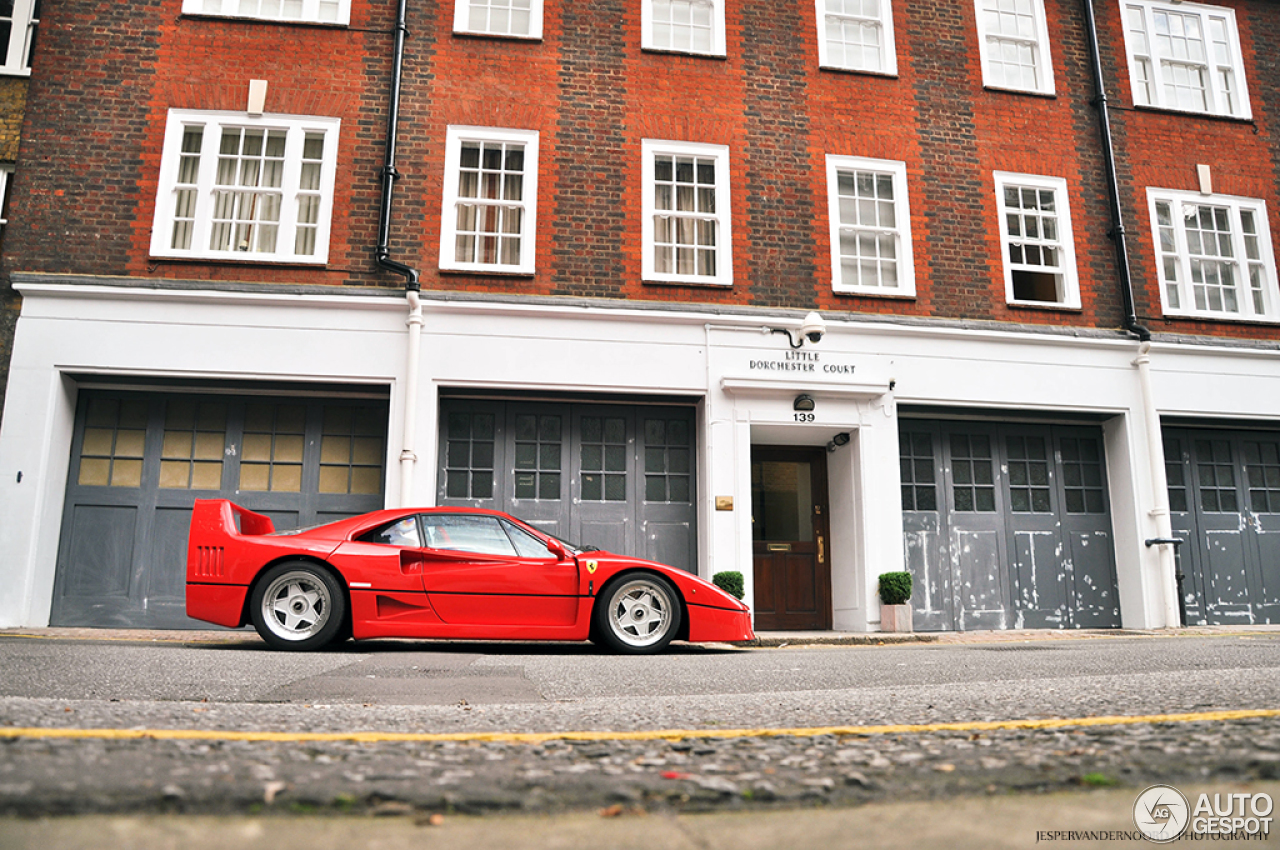 Ferrari F40