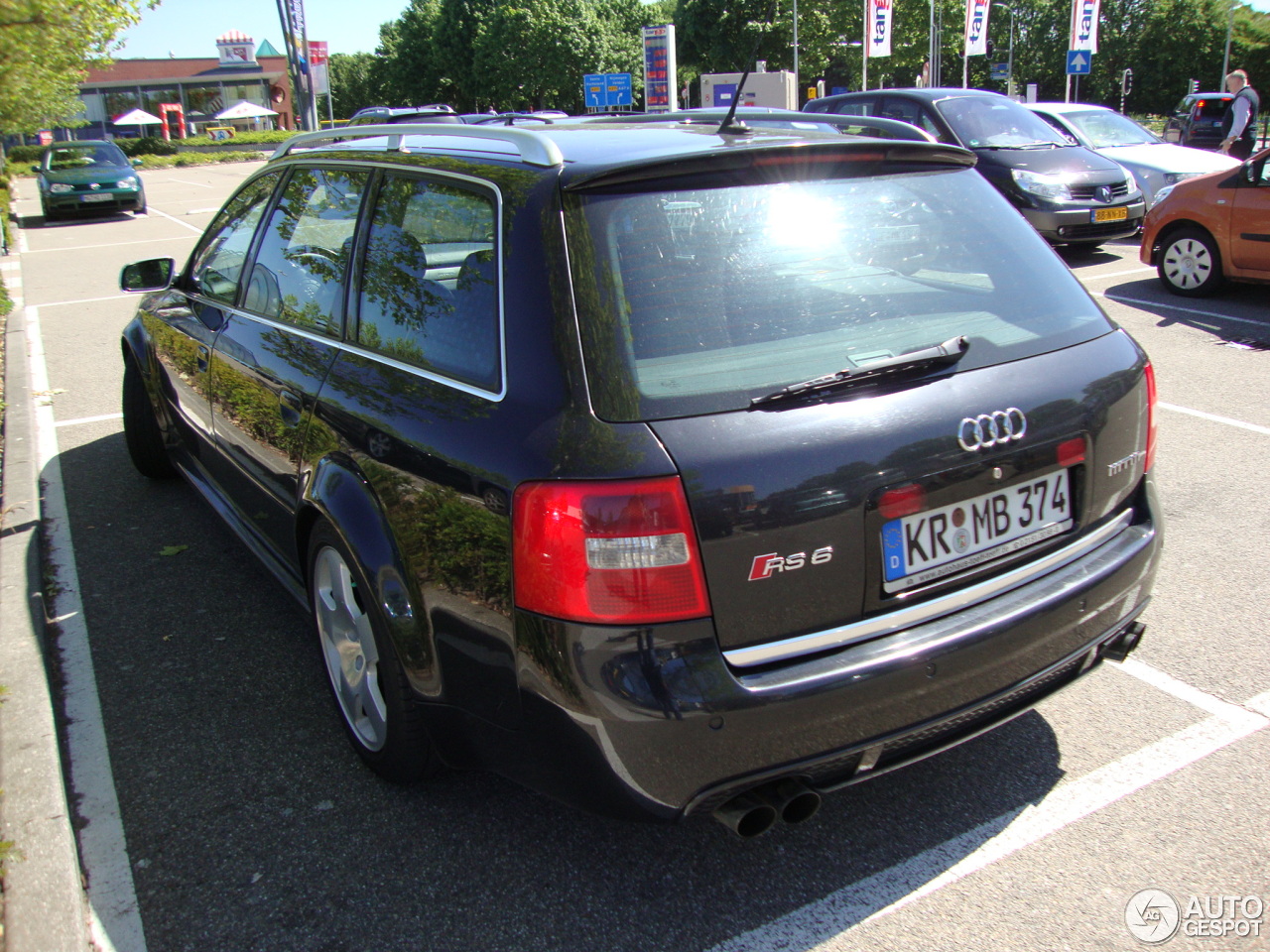 Audi RS6 Avant C5