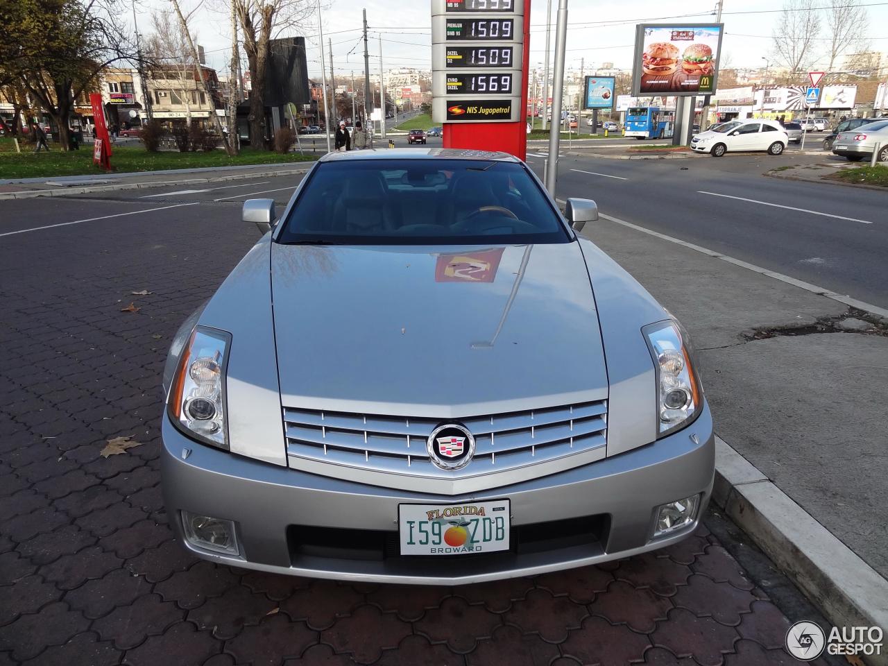 Cadillac XLR