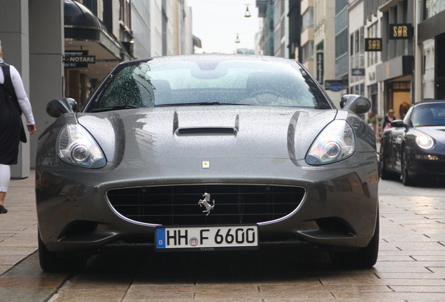 Ferrari California