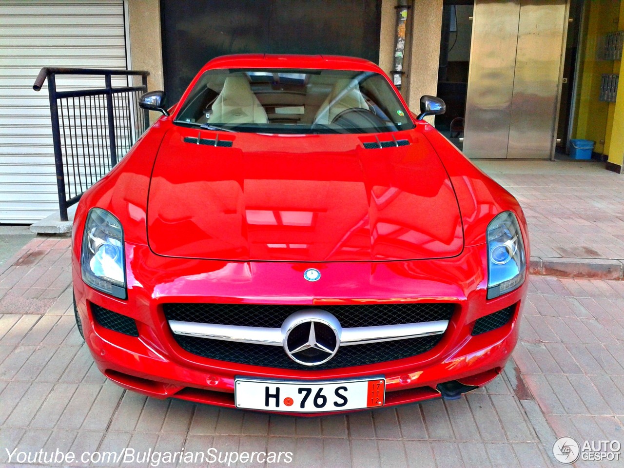 Mercedes-Benz SLS AMG