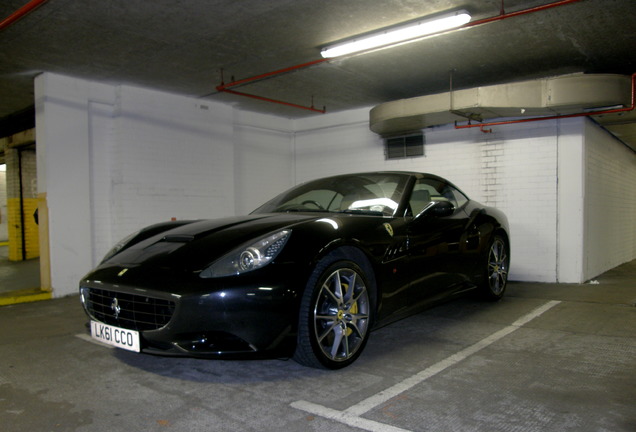 Ferrari California