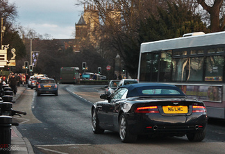 Aston Martin DB9 Volante