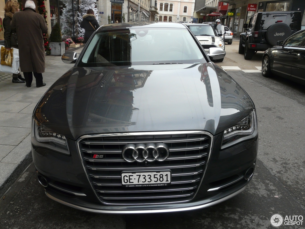 Audi S8 D4